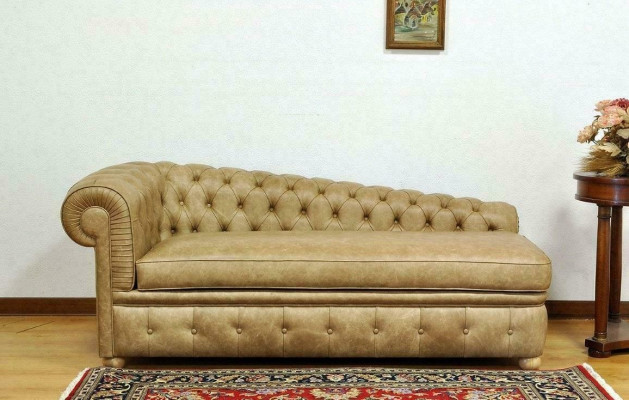 Chesterfield chaise longues sofa green couch lounger ottoman recamier leather chaise.
