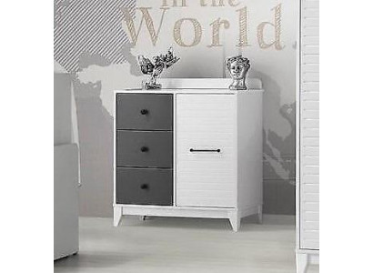 Stylish Light Chest of Drawers: Elegant Furniture for Your Children's Room
