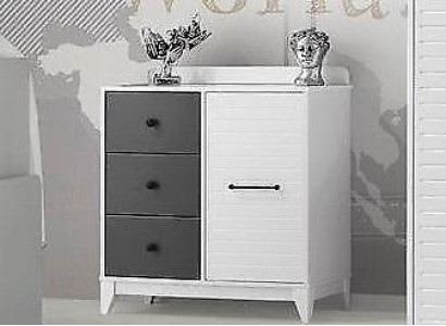 Stylish Light Chest of Drawers: Elegant Furniture for Your Children's Room