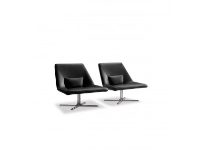Italian style chair luxury 1-seater upholstered designer chair leather Prianera
