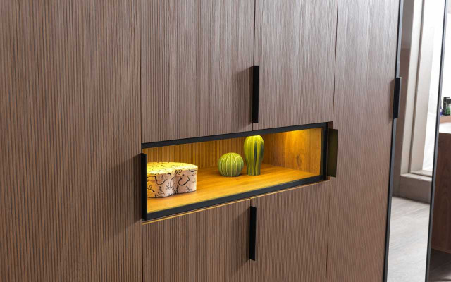 High-quality wardrobe exclusive bedroom furniture LED cabinets