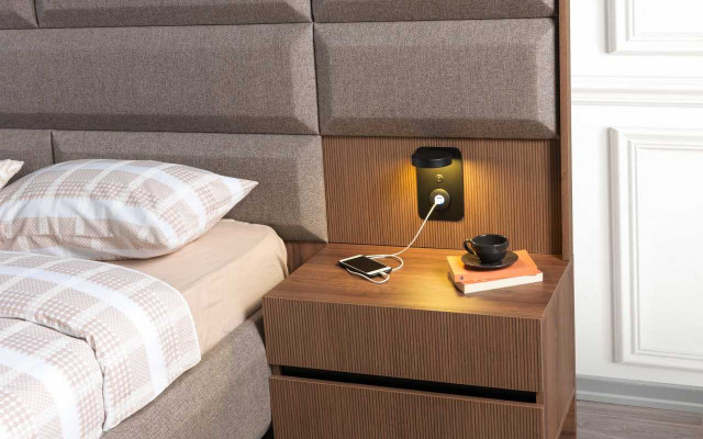Exclusive Gray Bedroom Double Bed with 2x Bedside Tables 3-piece Set