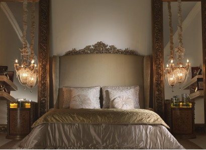 Chesterfield Large Bed Headboard Beds Baroque Rococo Royal Style Furniture