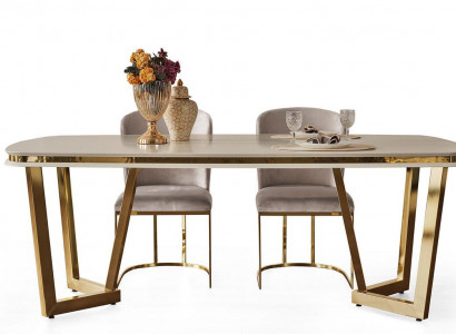 Modern dining room set consists of dining table and 4x beige chairs, 5 pieces.