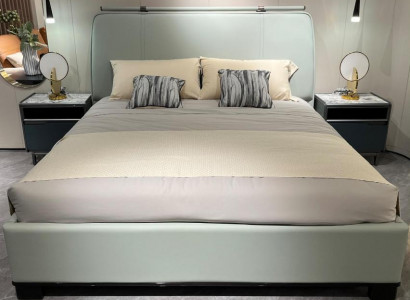 Luxury Bedroom Set Modern Double Bed with 2x Bedside Tables Design 3-Piece Complete
