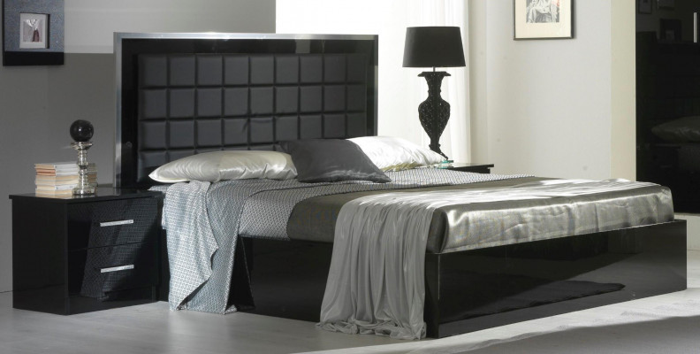 Bedroom furniture 3-piece set hotel bed + 2 high-gloss bedside tables Italy beds