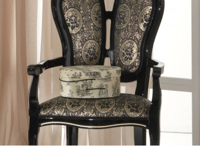 Wood chair, dining chair, designer textile, royal chairs, armchair, Italian furniture.
