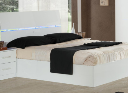 Classic bedroom bed hotel double textile beds upholstery made in Italy