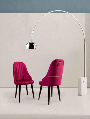 Wooden soft pink chair on black legs for the dining room, new model.