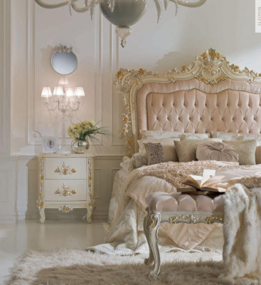 Luxury Bed Chesterfield Double Bed Bed Frame Beige Bedroom