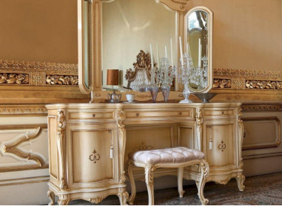 Luxury Vanity Table Mirror Dressing Table Beige Bedroom Set