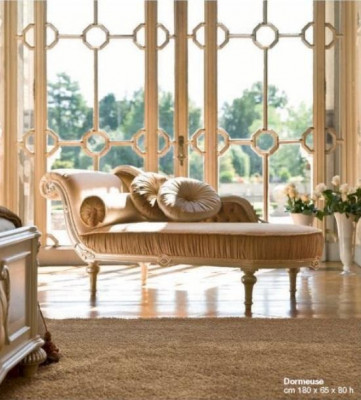 Chaise lounge chair chaise fabric couch baroque luxury beige upholstery club