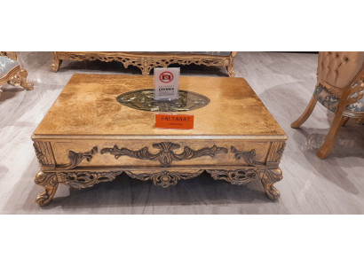 Baroque Coffee Table Gold-Colored Carved Legs Table Wood Living Room