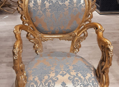 Baroque Armchair Single-Seater Couch French Chair with Carved Legs
