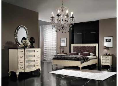 Luxury bedroom set, 4-piece. Bed, 2 nightstands, dresser, solid wood furniture, Italy.