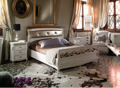 Bedroom furniture set, 3-piece complete bed with nightstands made in Italy, new