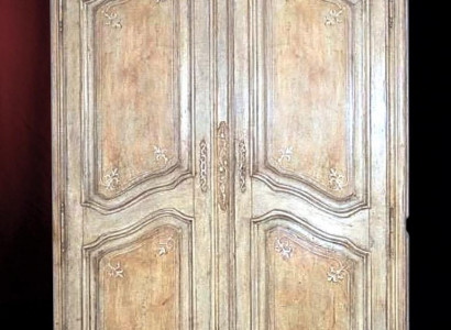 Solid wood bedroom wardrobe living room Vaccari cav giovanni wardrobes