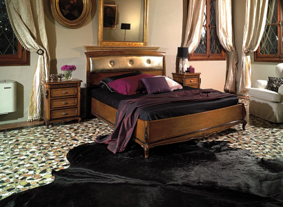 Double bed, beds, bedroom furniture, solid wood, Vaccari cav giovanni bed, new