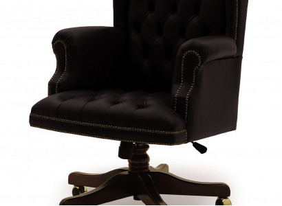 Classic swivel chair on wheels, office chair for the boss, Italian new.
