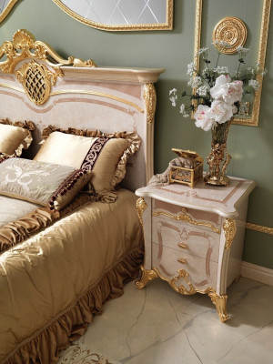 Design bedroom complete set bed nightstand dresser new Italian 6-piece set.