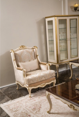 Baroque Armchair Gold Beige Single Armchair Classic Style Furniture Velvet Wood