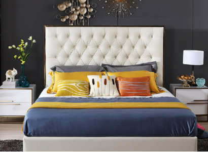 White Chesterfield Large Bed Bedroom Furniture Designer Beds New