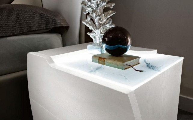Bedroom Bed Nightstand Dresser Mirror Set White Modern Luxury Set 5-piece