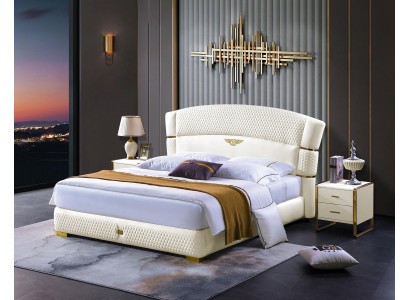 Wood Design Double Luxury Marriage Bed. Modern Hotel Frame Sleeping Room