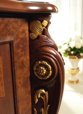 arredoclassic™ Luxury Class Furniture Dining Room Display Cabinet Table Sideboard 8-piece set.