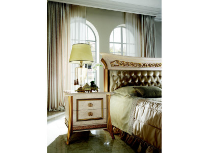 Bed + nightstand royal bedroom upholstered bed baroque rococo designer