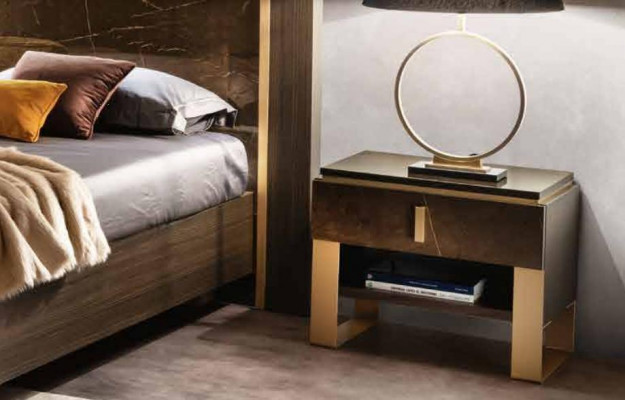 Bed, nightstand, dresser, 4-piece, bedroom set, deco design, modern luxury.