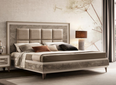 Bedroom 3-piece set: Bed, 2 Nightstand Consoles, Hotel Beds, ArredoClassic