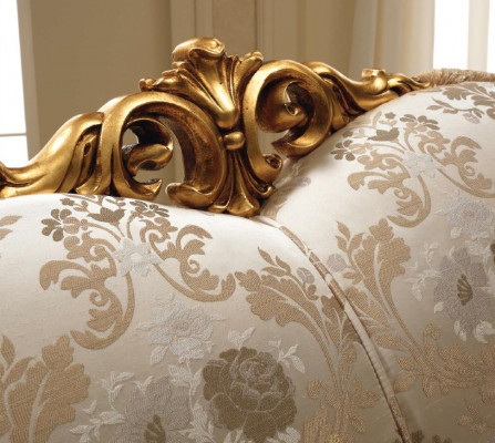 Classic 2-seater couch upholstered sofa seating couches Italian design arredoclassic
