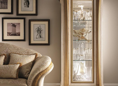 Luxury Display Window Cabinet Glass Classic Style Furniture Shelf ITALY NEW