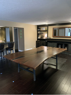 Solid wood furniture dining table epoxy resin real epoxy table casting resin waterfall