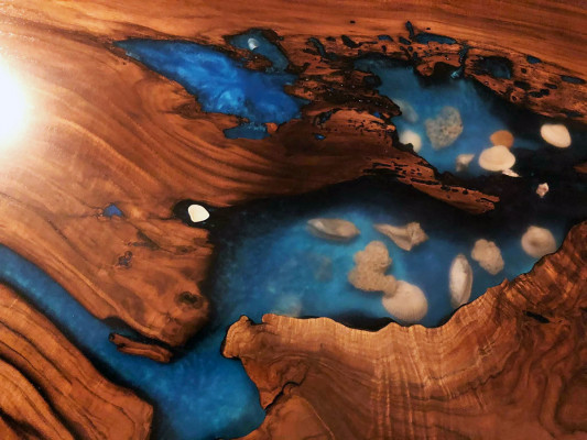 Custom-made table epoxy resin river real wood price 1sqm tables