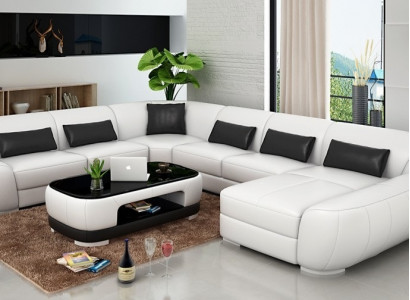 Living room highlight: U-shaped leather corner sofa for contemporary luxury