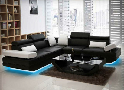Upholstered landscape corner sectional sofa with USB ensemble landscape leather AlfredB