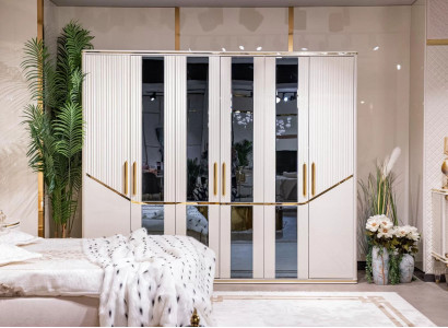 Wardrobe Cabinets Closet Design Wood Beige Gold Modern Furniture 270cm