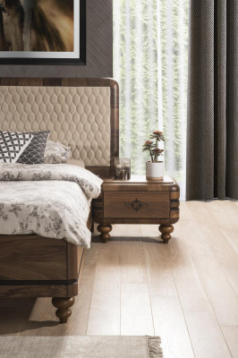 Classic bedroom set luxury brown bed nightstands dressing table