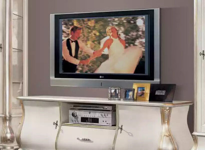 TV stand luxurious classic white wood new in the living room