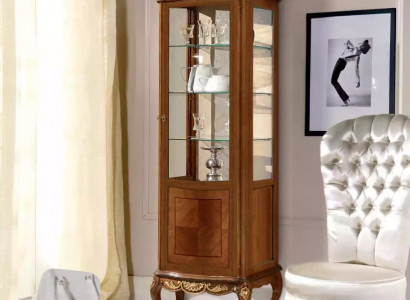 Classic High-Quality Brown Display Cabinet Glass Wardrobe Solid Wood Furniture Design