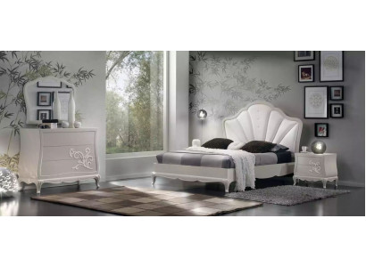 Luxury bedroom set 5-piece. Bed, 2x nightstands, dresser, designer furniture