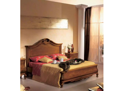Wooden double bed in classic style luxurious bedroom design beds