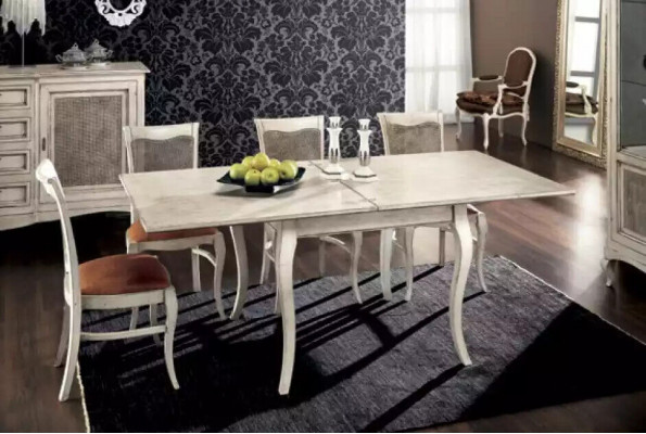 Dining room set: dining table, 4 chairs, dining room sideboard set, 7 pieces.