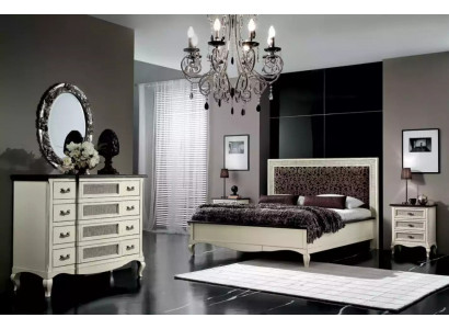 Bed 2x Nightstands 5-piece Italian Furniture Bedroom Chest of Drawers Wood