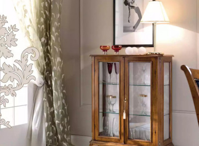 High-quality wooden cabinet brown furniture classic style cabinet display cabinets