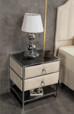 Bedroom Set Beige Metal Bed Luxury 2x Nightstands Elegant 3-piece Set