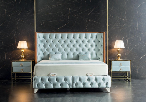 Bedroom set white metal bed Chesterfield luxury style 2 nightstands 3 pieces.