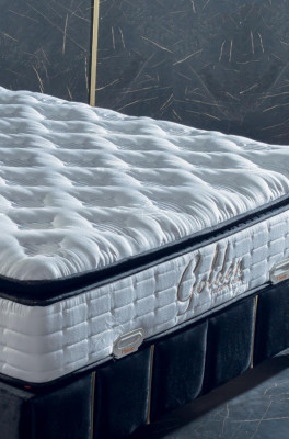 Luxury Bedroom Velvet Metal Bed Double Bed 2x Nightstand Bed Furniture 3-piece Set.